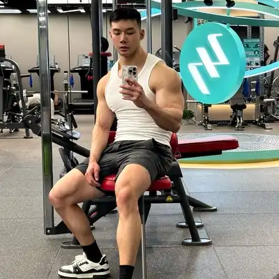 陆强致